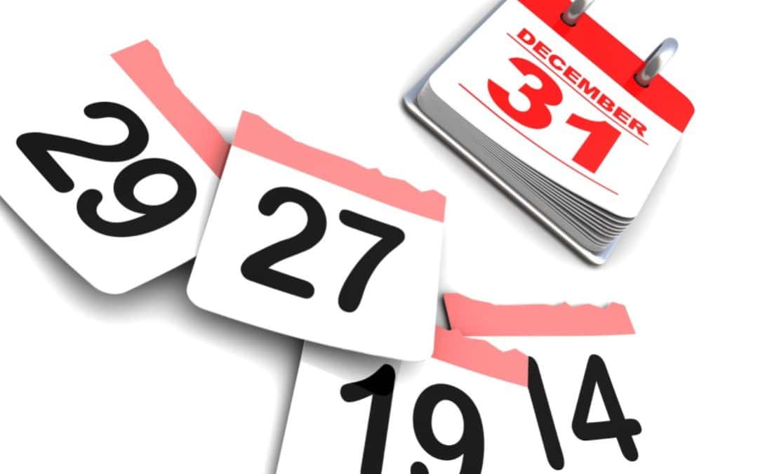 2021 Year end tax planning | Calendar showing December 31